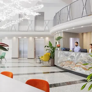 4* Hotel Ih