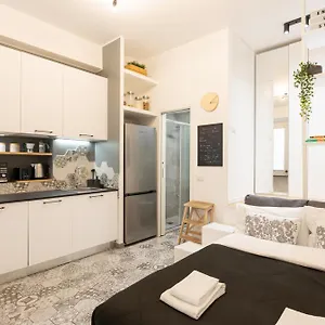 Apartamento Tiny & Tidy In The Key Area Of, Milán